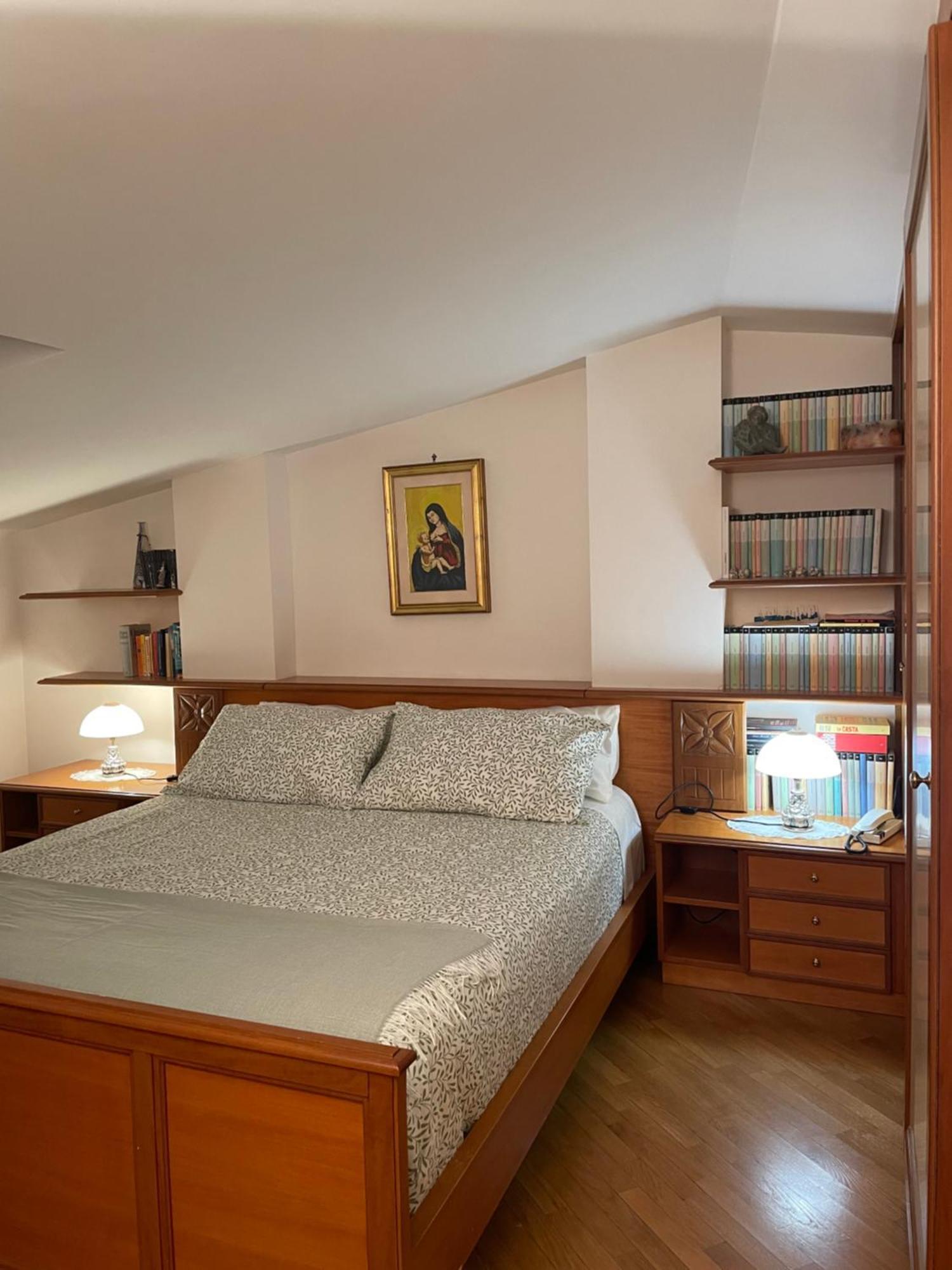 Appartement La Casa Nel Cortile à Castelbuono  Extérieur photo